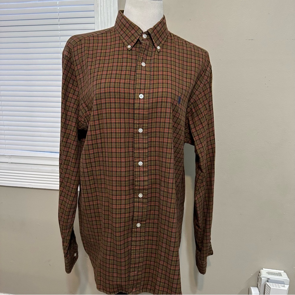 Ralph Lauren men’s size large classic fit, long sleeve button-down plaid shirt